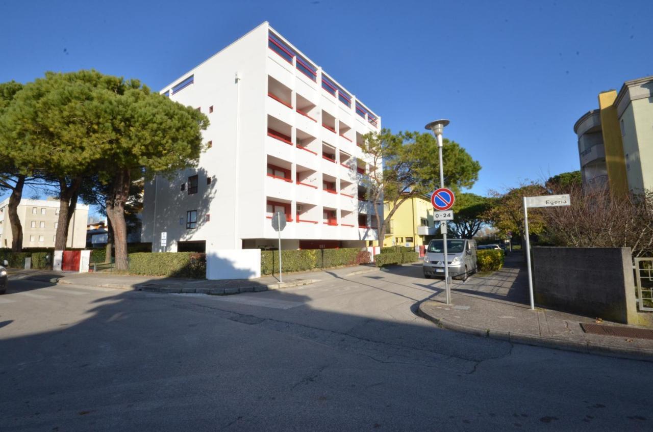 Appartamenti Eridano Бибионе Экстерьер фото